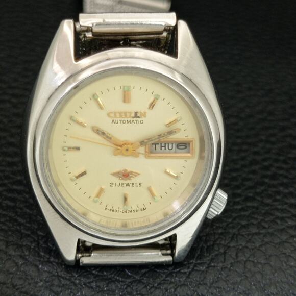 Vintage 1970 Citizen Automatic Womans Silver Watch W/daydate & Gold accents main image 9